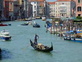 Venedig 11 Gondoliere am Canal Grande