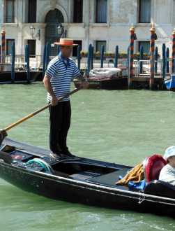 Venedig 14 Gondoliere am Canal Grande