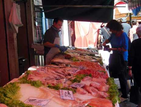 Venedig 28 Venedig Fischmarkt Verkauf 2