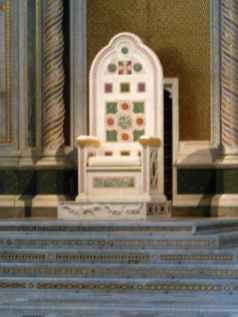 Rom 9 - Lateranbasilika 14 der Heilige Stuhl in Laterano